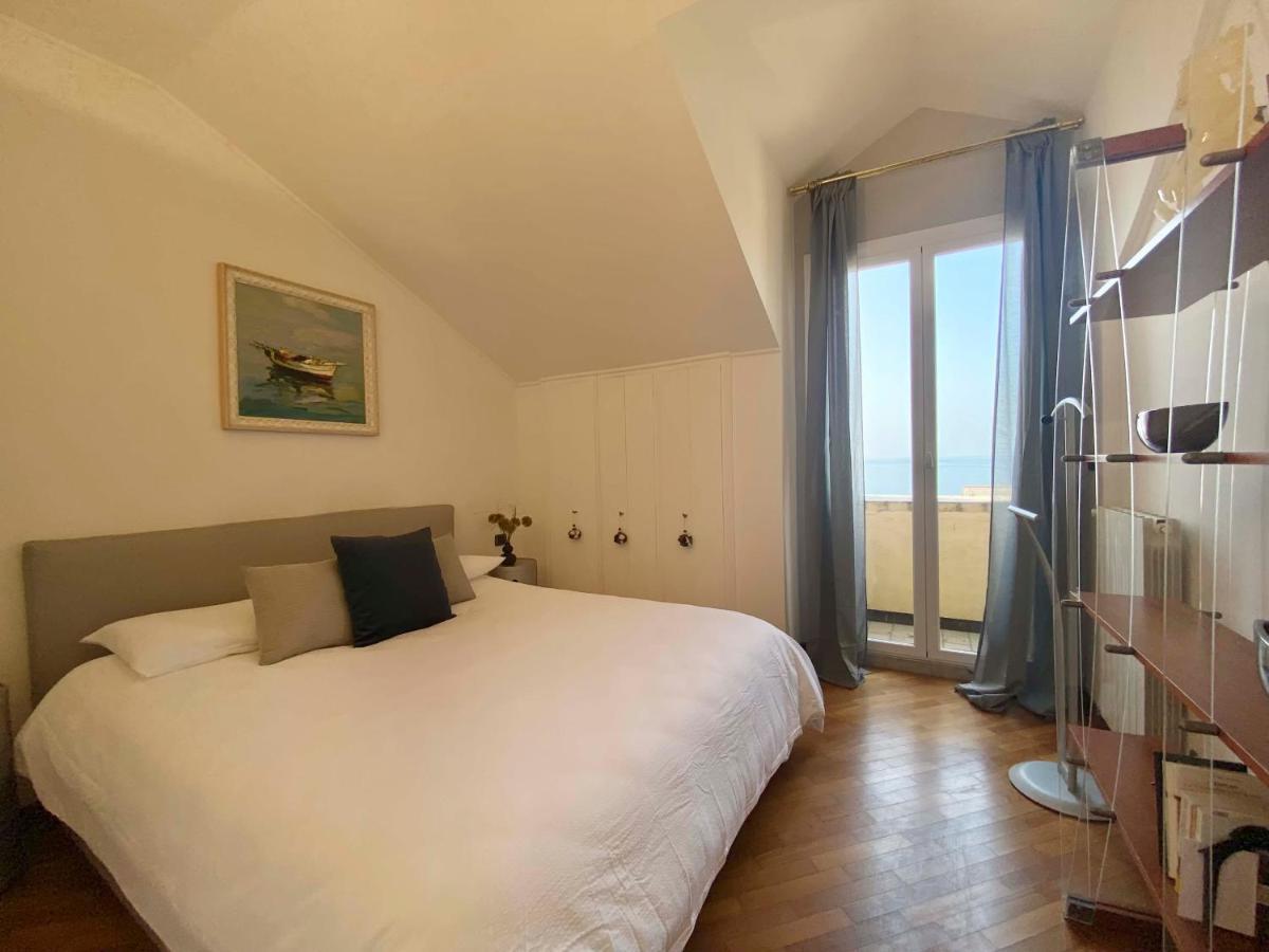 Casaviva - Central Seaview Penthouse In Camogli Exterior photo
